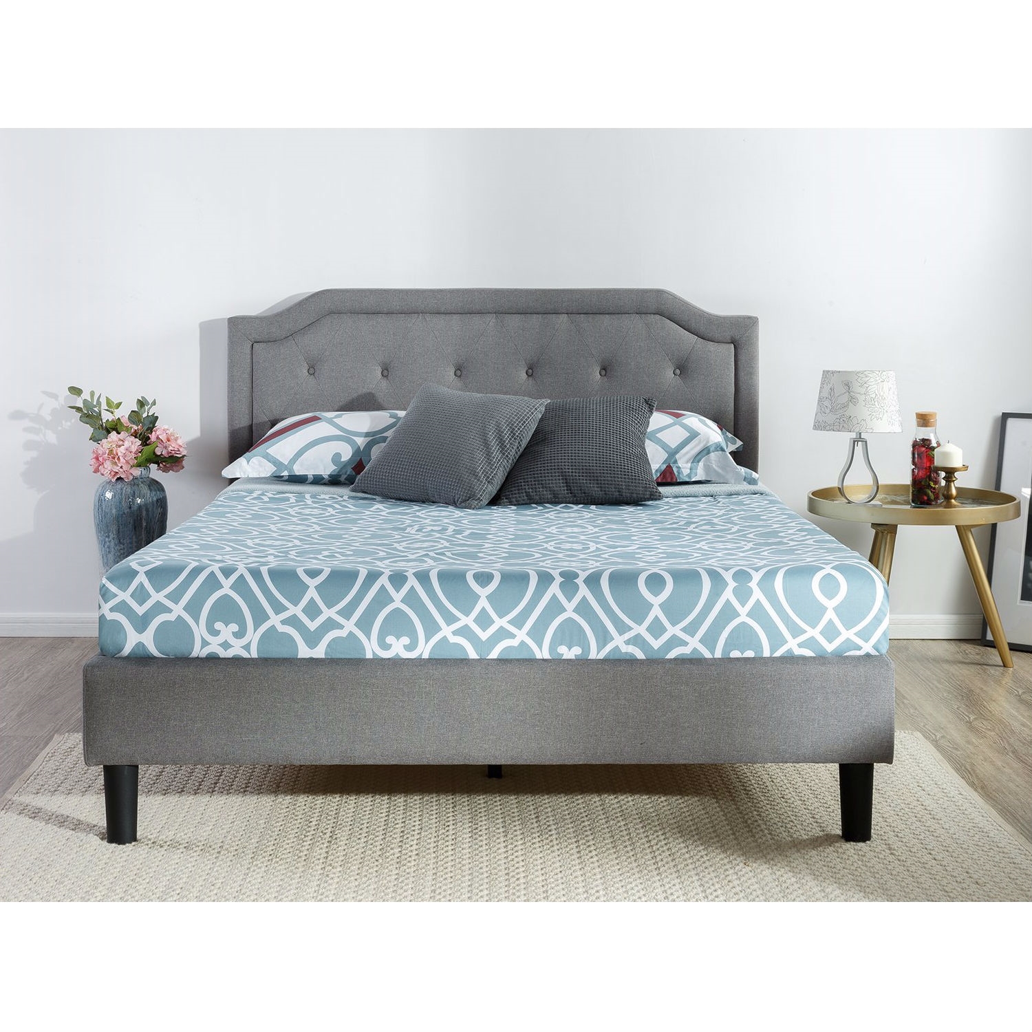 Full size Grey Upholstered Platform Bed with Classic Button Tufted Headboard