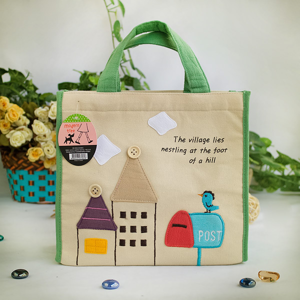 [Bird On Postbox] Embroidered Applique Fabric Art Lunch Tote / Lunch Box Bag  (8.7*8*4.4)