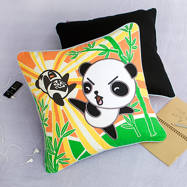 [Kung Fu Panda] Embroidered Applique Pillow Cushion / Floor Cushion (19.7 by 19.7 inches)